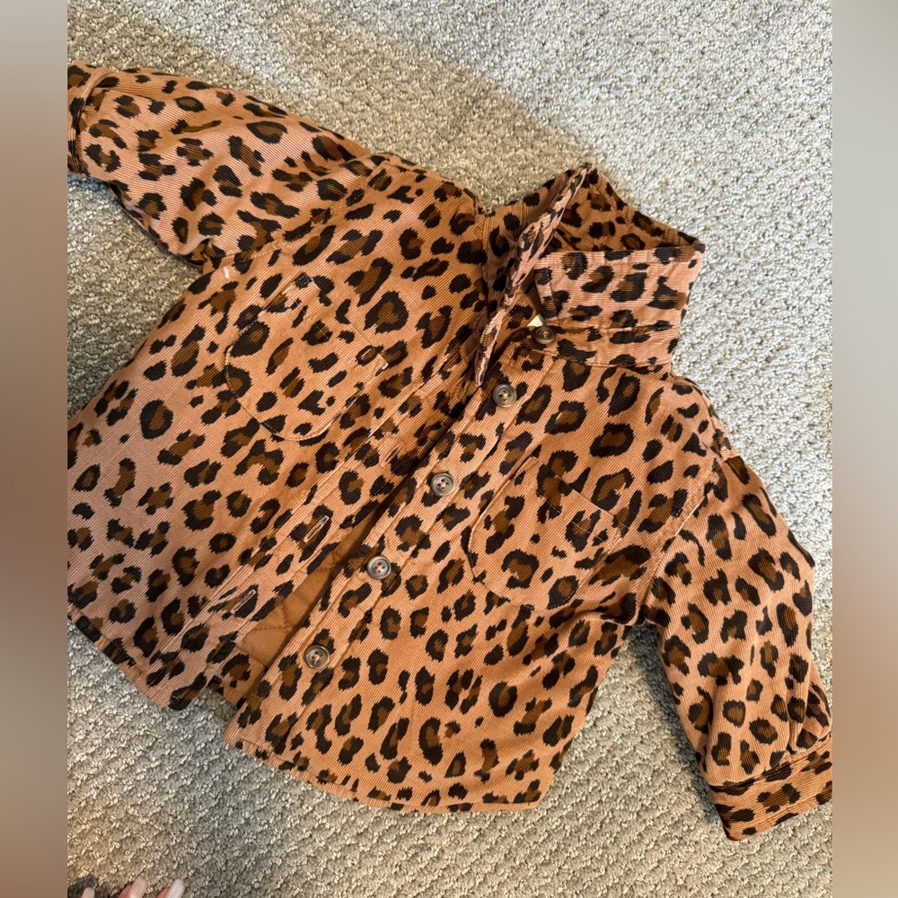 Baby gap leopard jacket